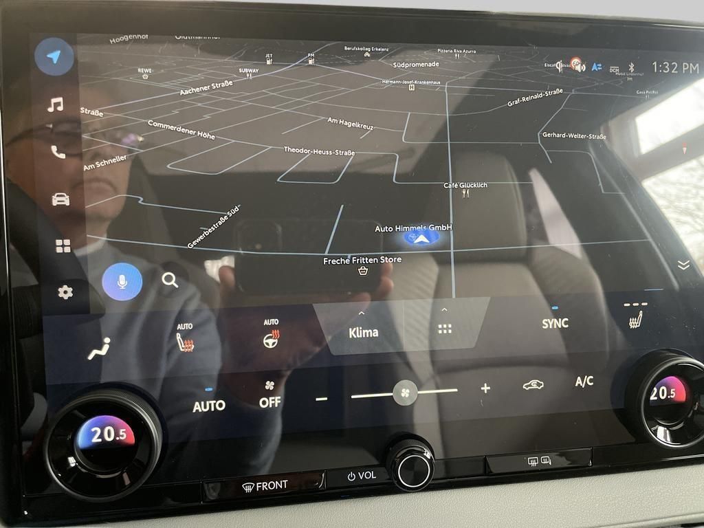 Foto 1 - C-HR+ 77kWh AWD Lounge, *Sky & Sound Paket, Mineral Metallic/ Black