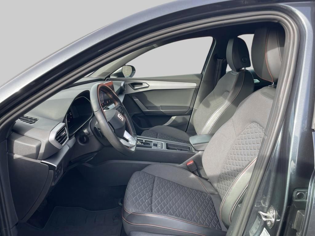 Foto 1 - Leon 1.5 eTSI ACT OPF DSG FR, Magnetic Grau Metallic