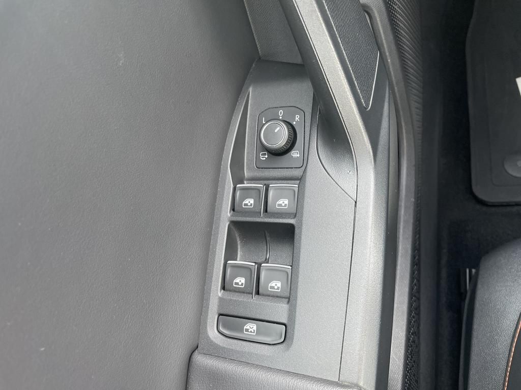 Foto 1 - Leon 1.5 eTSI ACT OPF DSG FR, Magnetic Grau Metallic