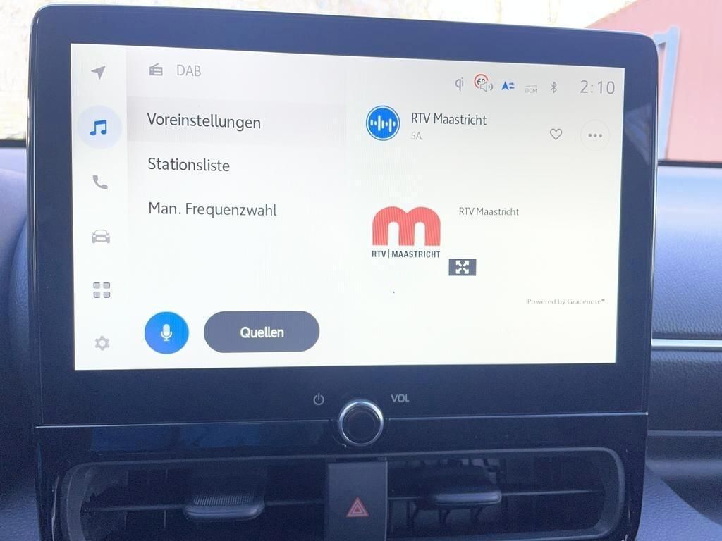 Foto 1 - Yaris Hybrid 130 1,5 Style Plus, *Safety-Paket, Karminrot metallic / Dach mysticschwarz