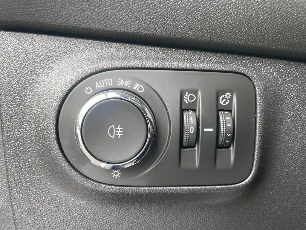 Foto 1 - Adam 1.2 Germany's next Topmodel, *Sitzhzg, PDC, Onyx Black Metallic