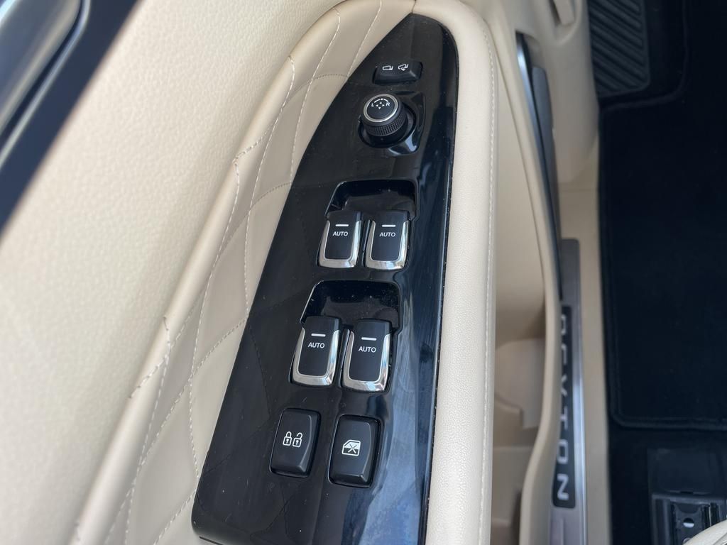 Foto 1 - Rexton 2.2 e-XDi 4WD Autom. Sapphire, *Elegance, SHD, 20, Space Black Metallic