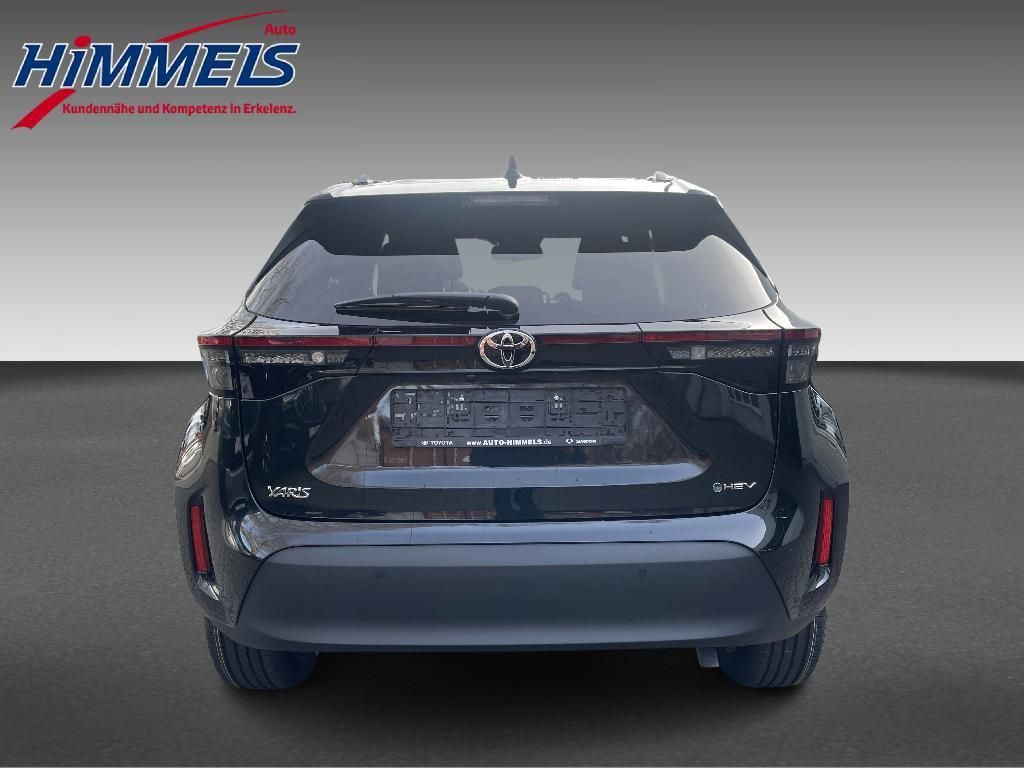 Foto 1 - Yaris Cross Hybrid 130 1.5 VVT-i Teamplayer, *Safety u Winter-Paket, Mysticschwarz Mica