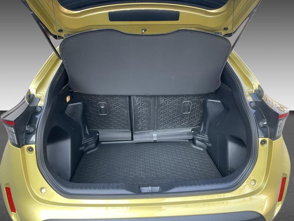 Foto 1 - Yaris Cross Hybrid 1.5 Team Deutschland, *Smart-Connect, Warm Gold Metallic