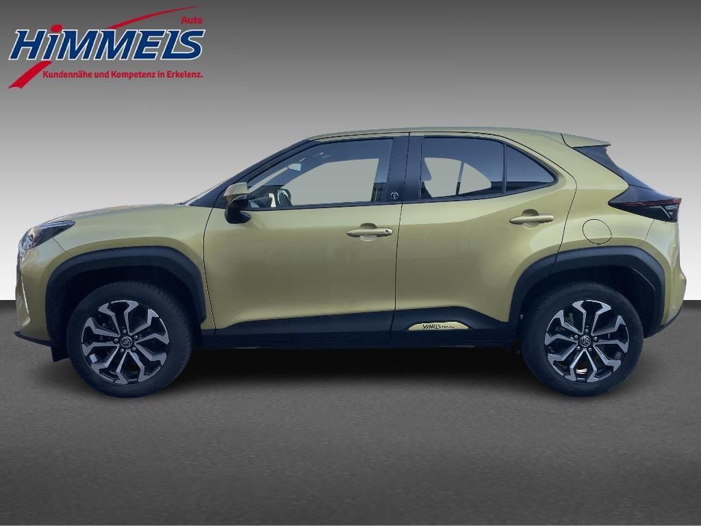 Foto 1 - Yaris Cross Hybrid 1.5 Team Deutschland, *Smart-Connect, Warm Gold Metallic