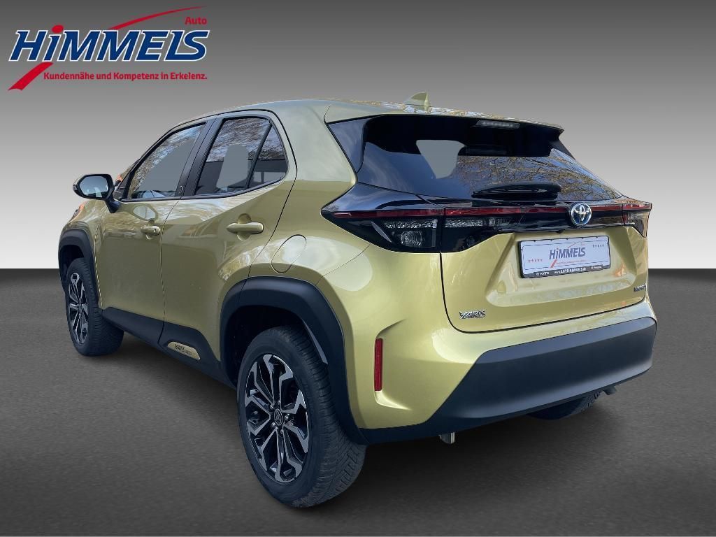 Foto 1 - Yaris Cross Hybrid 1.5 Team Deutschland, *Smart-Connect, Warm Gold Metallic