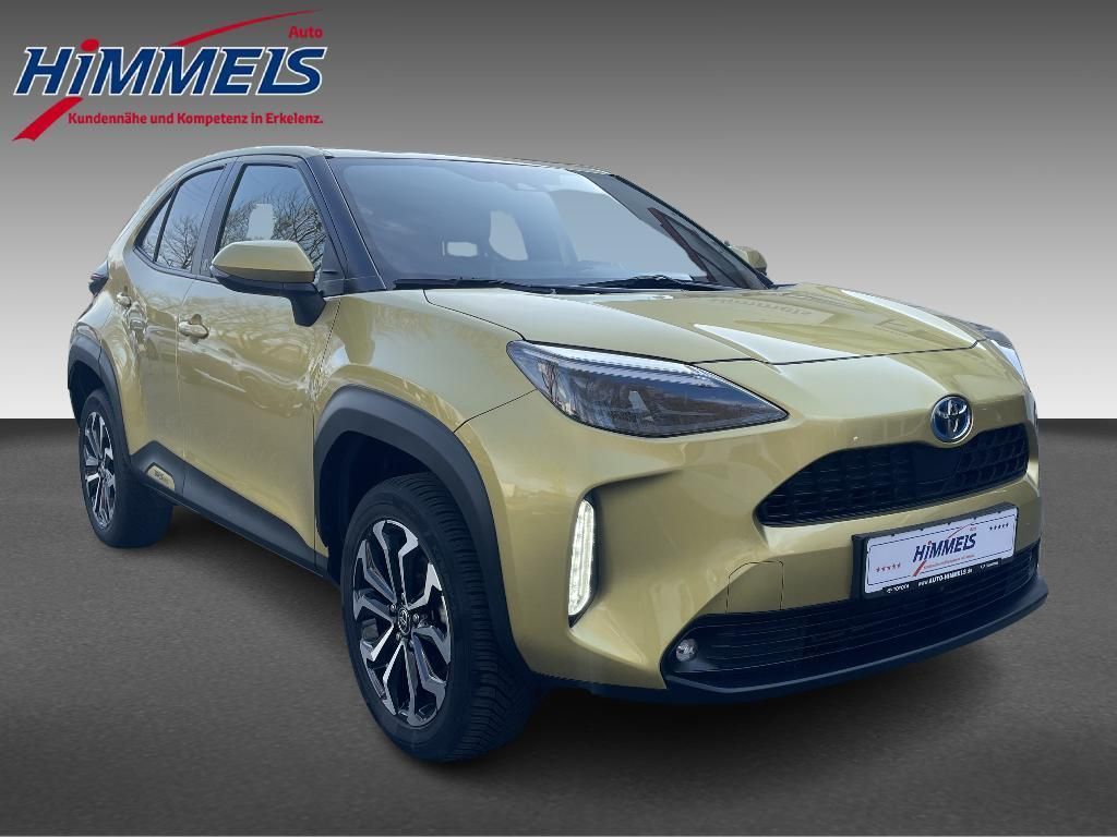 Foto 1 - Yaris Cross Hybrid 1.5 Team Deutschland, *Smart-Connect, Warm Gold Metallic