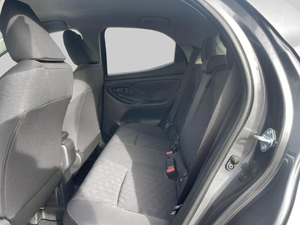 Foto 1 - Yaris Hybrid 116 1.5 VVT-i Teamplayer, *Comfort Paket, Marlingrau Metallic