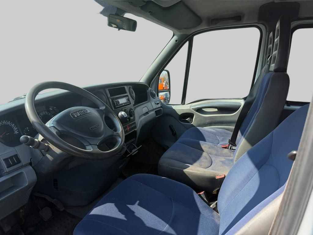 Foto 1 - 29 L 12 D, Doka Pritsche, (SE) Weiß